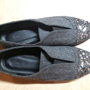 Simply Vera Wang Slip-on Womens Rhinestone Flats